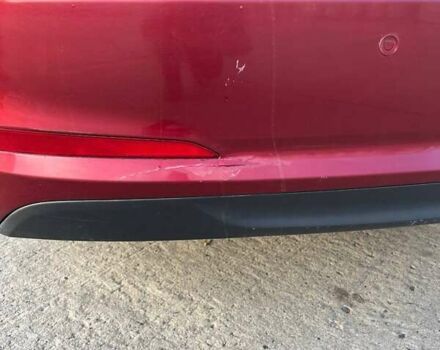 Червоний Хендай Соната, об'ємом двигуна 2.4 л та пробігом 218 тис. км за 9300 $, фото 7 на Automoto.ua