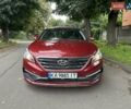 Красный Хендай Соната, объемом двигателя 2.36 л и пробегом 155 тыс. км за 10700 $, фото 2 на Automoto.ua