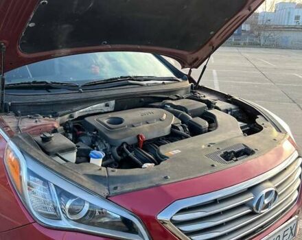 Червоний Хендай Соната, об'ємом двигуна 2.4 л та пробігом 218 тис. км за 9300 $, фото 13 на Automoto.ua