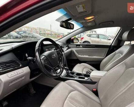 Красный Хендай Соната, объемом двигателя 2 л и пробегом 148 тыс. км за 13500 $, фото 14 на Automoto.ua