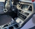 Червоний Хендай Соната, об'ємом двигуна 2.4 л та пробігом 218 тис. км за 9300 $, фото 12 на Automoto.ua