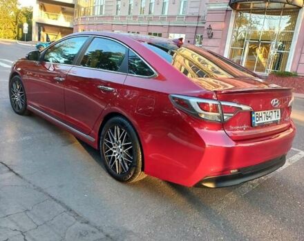 Красный Хендай Соната, объемом двигателя 2 л и пробегом 121 тыс. км за 14000 $, фото 2 на Automoto.ua