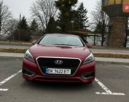Красный Хендай Соната, объемом двигателя 2 л и пробегом 148 тыс. км за 13500 $, фото 1 на Automoto.ua