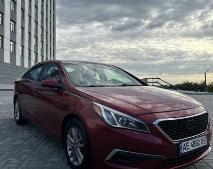 Красный Хендай Соната, объемом двигателя 2.36 л и пробегом 130 тыс. км за 10500 $, фото 1 на Automoto.ua