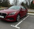 Красный Хендай Соната, объемом двигателя 2 л и пробегом 148 тыс. км за 13500 $, фото 2 на Automoto.ua