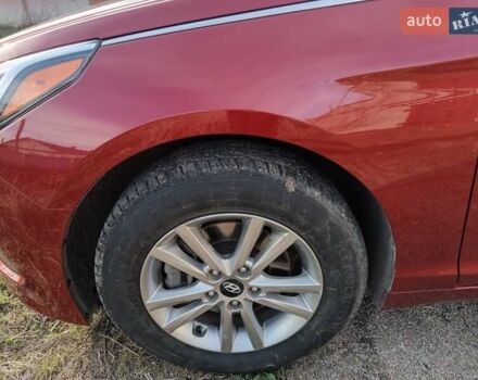 Червоний Хендай Соната, об'ємом двигуна 2.36 л та пробігом 168 тис. км за 9999 $, фото 7 на Automoto.ua