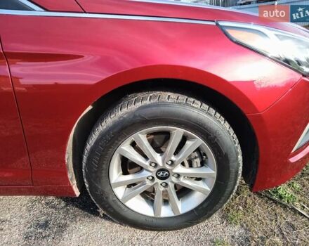 Червоний Хендай Соната, об'ємом двигуна 2.36 л та пробігом 168 тис. км за 9999 $, фото 8 на Automoto.ua