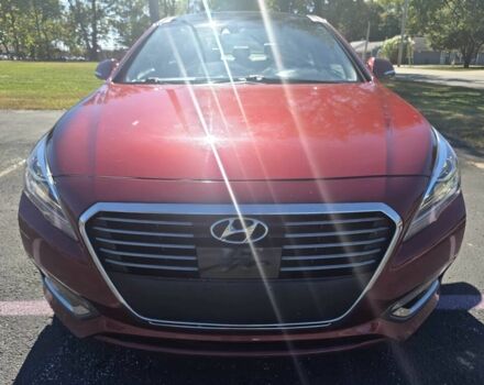 Красный Хендай Соната, объемом двигателя 2 л и пробегом 60 тыс. км за 11000 $, фото 1 на Automoto.ua