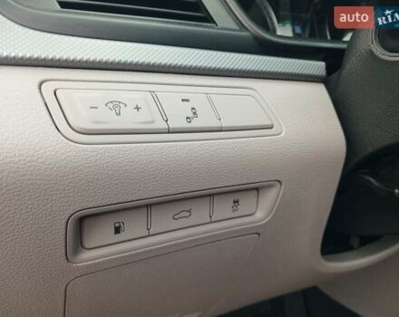 Червоний Хендай Соната, об'ємом двигуна 2.4 л та пробігом 79 тис. км за 12100 $, фото 30 на Automoto.ua