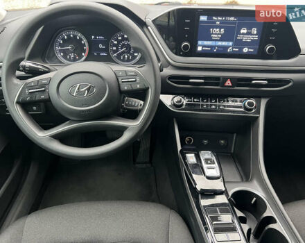 Червоний Хендай Соната, об'ємом двигуна 2.5 л та пробігом 62 тис. км за 19200 $, фото 17 на Automoto.ua