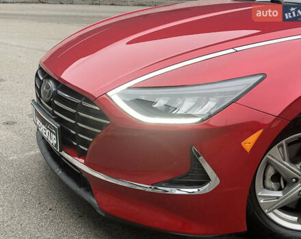 Червоний Хендай Соната, об'ємом двигуна 2.5 л та пробігом 62 тис. км за 19200 $, фото 6 на Automoto.ua