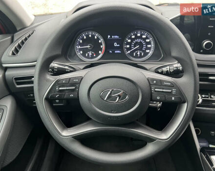 Червоний Хендай Соната, об'ємом двигуна 2.5 л та пробігом 62 тис. км за 19200 $, фото 18 на Automoto.ua