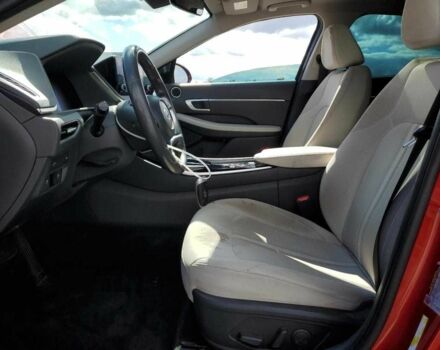 Красный Хендай Соната, объемом двигателя 2.5 л и пробегом 100 тыс. км за 3900 $, фото 6 на Automoto.ua