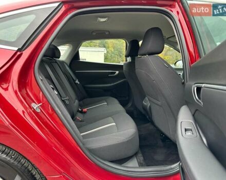 Червоний Хендай Соната, об'ємом двигуна 2.5 л та пробігом 19 тис. км за 9000 $, фото 6 на Automoto.ua