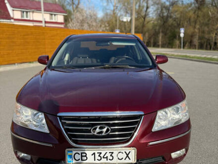 Хендай Соната 2008 у Чернігові на Automoto.ua Червоний Хендай Соната, об'ємом двигуна 2 л та пробігом 177 тис. км за 5850 $, фото 1 на Automoto.ua