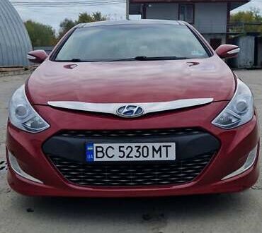 Хендай Соната 2012 в Львове на Automoto.ua Красный Хендай Соната, объемом двигателя 2.36 л и пробегом 180 тыс. км за 9400 $, фото 1 на Automoto.ua