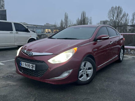 Червоний Хендай Соната, об'ємом двигуна 2.4 л та пробігом 255 тис. км за 9000 $, фото 1 на Automoto.ua