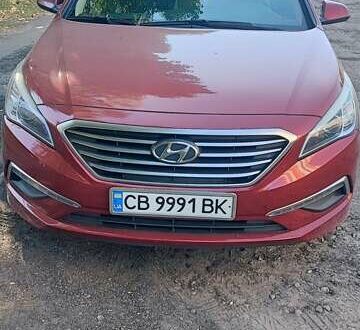 Хендай Соната 2015 в Киеве на Automoto.ua Красный Хендай Соната, объемом двигателя 2.36 л и пробегом 83 тыс. км за 10500 $, фото 1 на Automoto.ua
