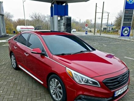 Червоний Хендай Соната, об'ємом двигуна 2.4 л та пробігом 120 тис. км за 9000 $, фото 1 на Automoto.ua