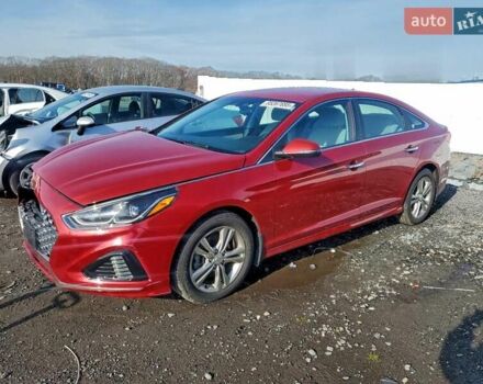 Червоний Хендай Соната, об'ємом двигуна 2.4 л та пробігом 73 тис. км за 11550 $, фото 1 на Automoto.ua