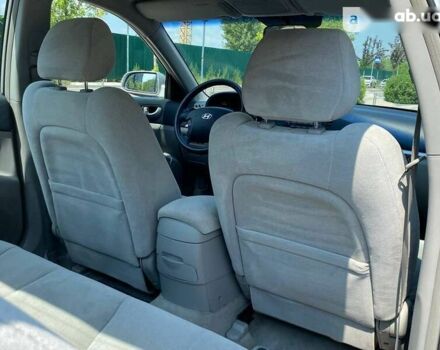 Хендай Соната, об'ємом двигуна 2.4 л та пробігом 266 тис. км за 6490 $, фото 16 на Automoto.ua