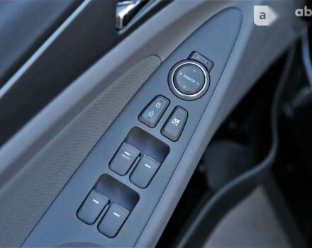 Хендай Соната, об'ємом двигуна 2.4 л та пробігом 168 тис. км за 12800 $, фото 21 на Automoto.ua