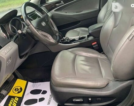 Хендай Соната, об'ємом двигуна 2.4 л та пробігом 100 тис. км за 9900 $, фото 7 на Automoto.ua