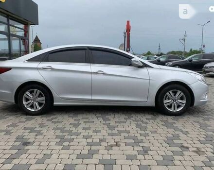 Хендай Соната, об'ємом двигуна 2 л та пробігом 158 тис. км за 10700 $, фото 1 на Automoto.ua