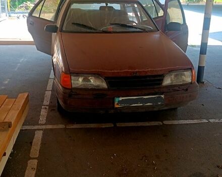 Хендай Соната, об'ємом двигуна 1.8 л та пробігом 0 тис. км за 500 $, фото 1 на Automoto.ua