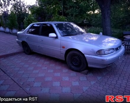 Хендай Соната, объемом двигателя 2 л и пробегом 345 тыс. км за 2000 $, фото 1 на Automoto.ua