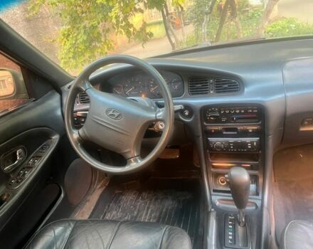 Хендай Соната, об'ємом двигуна 3 л та пробігом 314 тис. км за 750 $, фото 7 на Automoto.ua