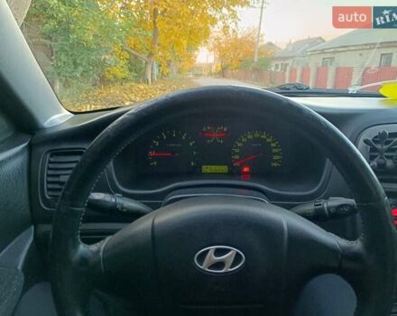 Хендай Соната, об'ємом двигуна 2 л та пробігом 236 тис. км за 3700 $, фото 9 на Automoto.ua