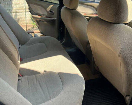 Хендай Соната, об'ємом двигуна 2 л та пробігом 193 тис. км за 2950 $, фото 2 на Automoto.ua