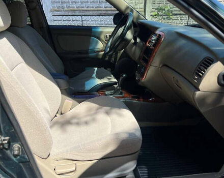 Хендай Соната, об'ємом двигуна 2 л та пробігом 193 тис. км за 2950 $, фото 4 на Automoto.ua