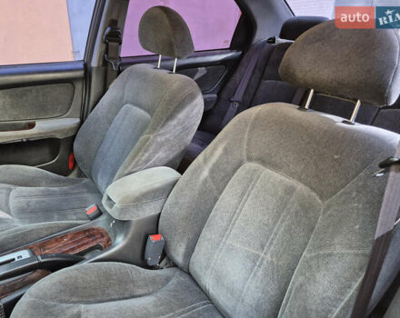Хендай Соната, объемом двигателя 2.7 л и пробегом 291 тыс. км за 2950 $, фото 8 на Automoto.ua