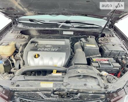 Хендай Соната, об'ємом двигуна 2 л та пробігом 261 тис. км за 5700 $, фото 10 на Automoto.ua