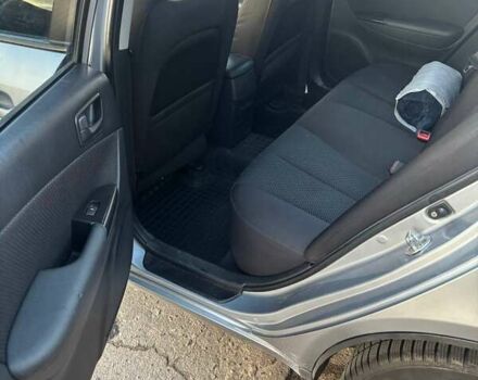 Хендай Соната, объемом двигателя 2 л и пробегом 284 тыс. км за 4700 $, фото 49 на Automoto.ua