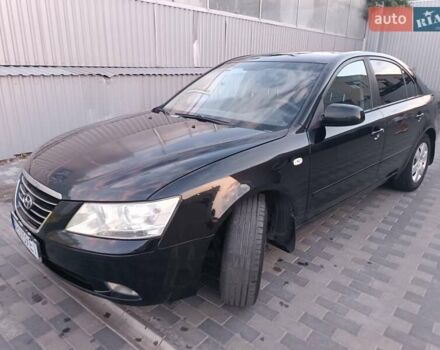 Хендай Соната, объемом двигателя 2 л и пробегом 135 тыс. км за 7200 $, фото 4 на Automoto.ua