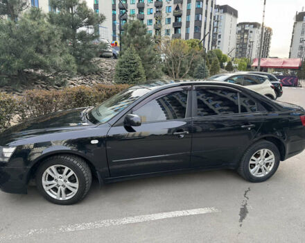 Хендай Соната, об'ємом двигуна 2.4 л та пробігом 323 тис. км за 5300 $, фото 1 на Automoto.ua