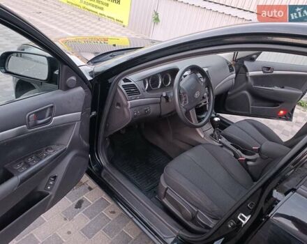 Хендай Соната, объемом двигателя 2 л и пробегом 135 тыс. км за 7200 $, фото 8 на Automoto.ua