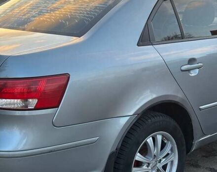 Хендай Соната, объемом двигателя 2 л и пробегом 284 тыс. км за 4700 $, фото 4 на Automoto.ua