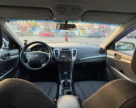 Хендай Соната, объемом двигателя 2 л и пробегом 284 тыс. км за 4700 $, фото 48 на Automoto.ua