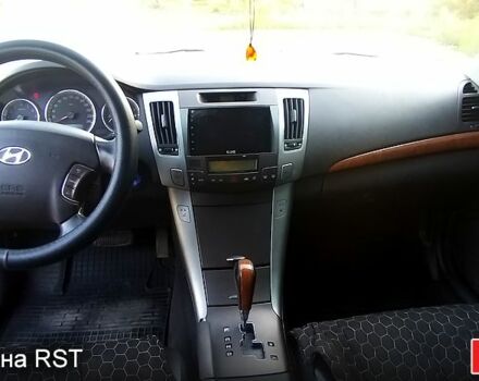 Хендай Соната, объемом двигателя 2.4 л и пробегом 235 тыс. км за 6000 $, фото 2 на Automoto.ua
