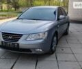 Хендай Соната, объемом двигателя 2 л и пробегом 246 тыс. км за 5900 $, фото 3 на Automoto.ua