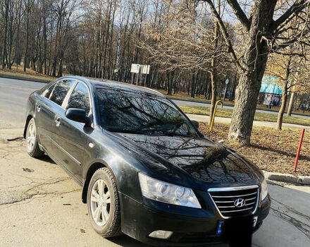 Хендай Соната, об'ємом двигуна 2 л та пробігом 239 тис. км за 7300 $, фото 1 на Automoto.ua