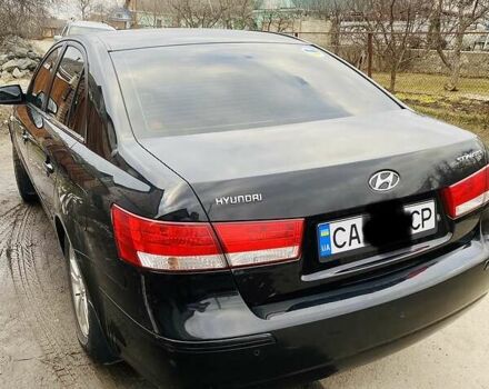 Хендай Соната, об'ємом двигуна 2 л та пробігом 239 тис. км за 7300 $, фото 2 на Automoto.ua