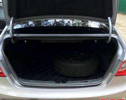 Хендай Соната, объемом двигателя 2.4 л и пробегом 174 тыс. км за 9700 $, фото 1 на Automoto.ua