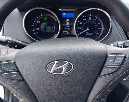 Хендай Соната, об'ємом двигуна 2.4 л та пробігом 205 тис. км за 8700 $, фото 11 на Automoto.ua