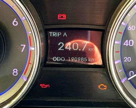 Хендай Соната, об'ємом двигуна 2 л та пробігом 190 тис. км за 11000 $, фото 4 на Automoto.ua