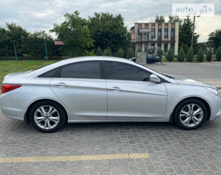 Хендай Соната, об'ємом двигуна 2.4 л та пробігом 230 тис. км за 9800 $, фото 2 на Automoto.ua